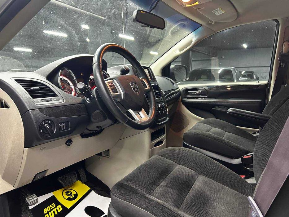 Dodge Grand Caravan 2017