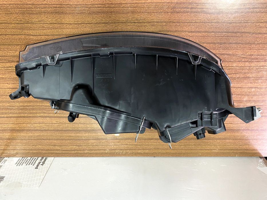 Farol Frt Esquerdo Valeo (ORIGINAL) Fiat Punto 188 NOVO