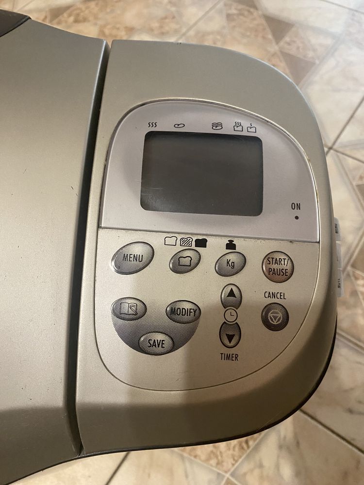 Хлебопечь DELONGHI BDM 125 S