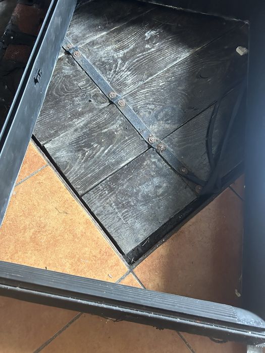 Okno dachowe wyłaz Velux  sama rama kołnierz ! pcv czarne !