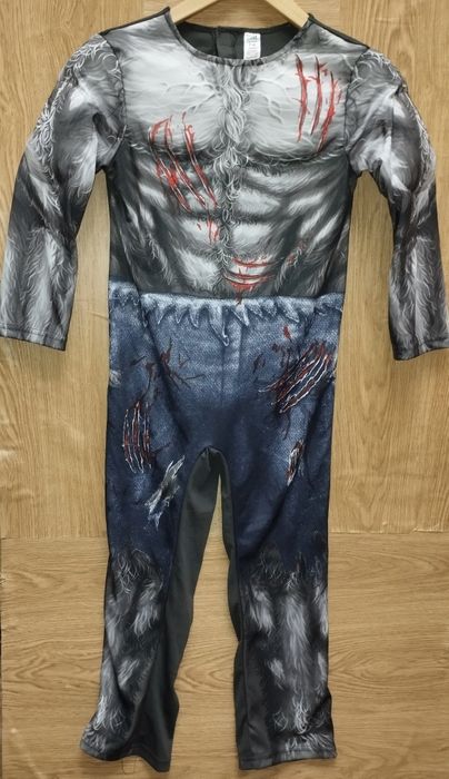 Костюм вовка розбійнтка з об'ємними м'язами на свята 7-8років