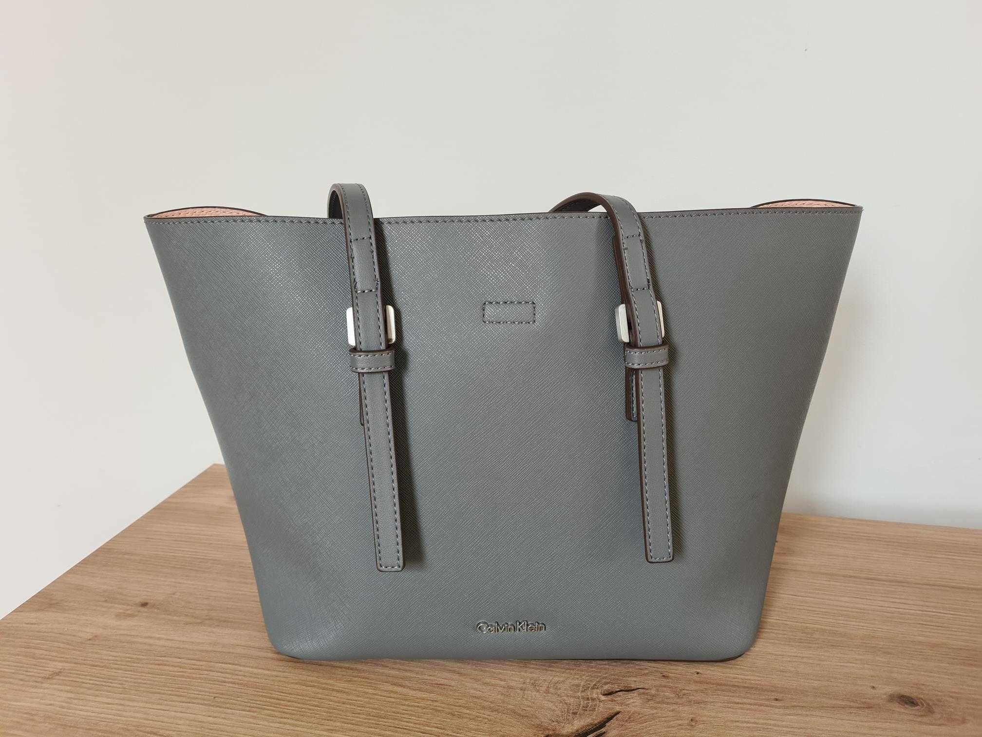 Torebka CALVIN KLEIN Ck Medium Tote Solid Szara