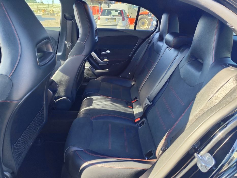 Mercedes A250 E Híbrido Elétrico