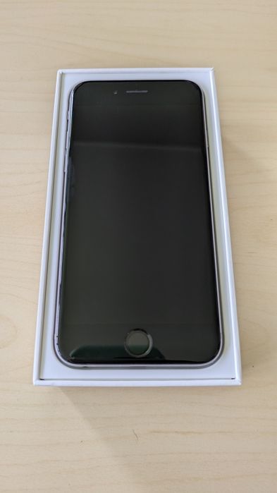 Apple iPhone 6 Gwiezdna Szarość