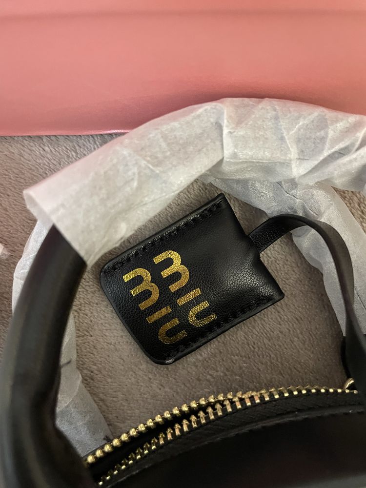 Mala miu miu black/gold