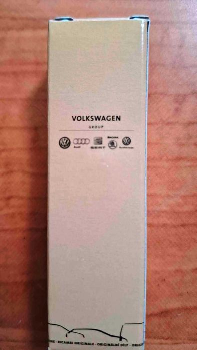 101905620 VAG свечи  зажигания