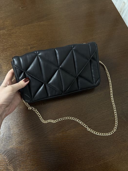 Сумка H&M на плече, чорний клач