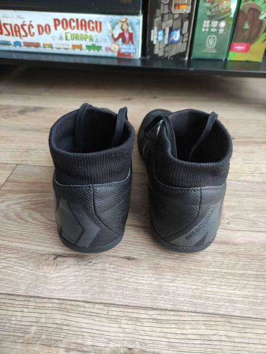 Buty piłkarskie Nike Superfly turfy halówki rozmiar 41 wkładka 26 cm