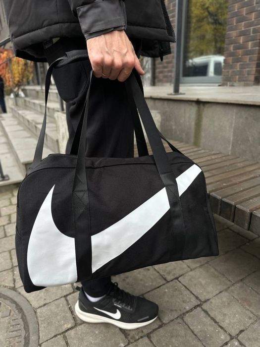 Сумка спортивна NIKE