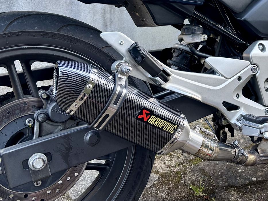 Ponteira Akrapovic
