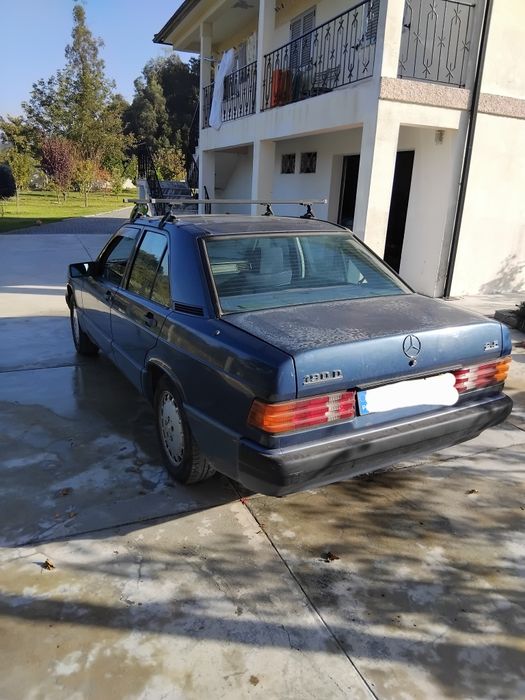Mercedes 190 a funcionar 5 *