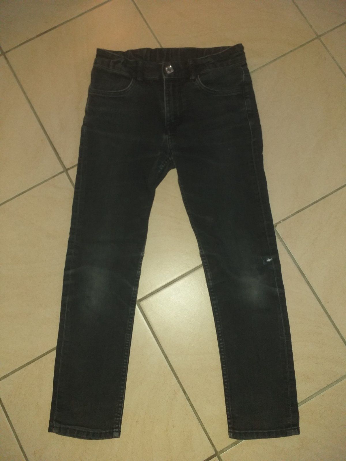 Продам джинсы на девочку SKINNY FIT & DENIM