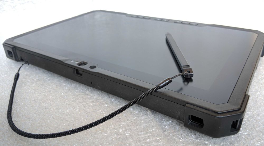 Захищений планшет DELL 7220 (8145u, 8/256)