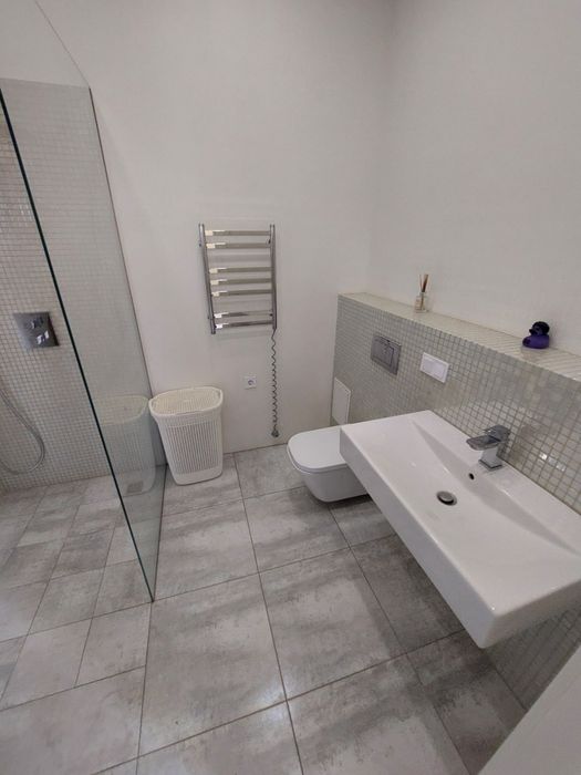 Продаж 2 к кв новобудова ЖК Сонячний, скважина, автономка,паркінг