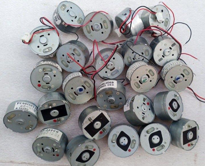 Микро электродвигатель от CD привода R-14 RF-300