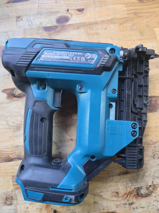 Sztyfciarka Gwoździarka akumulatorowa Makita DPT353