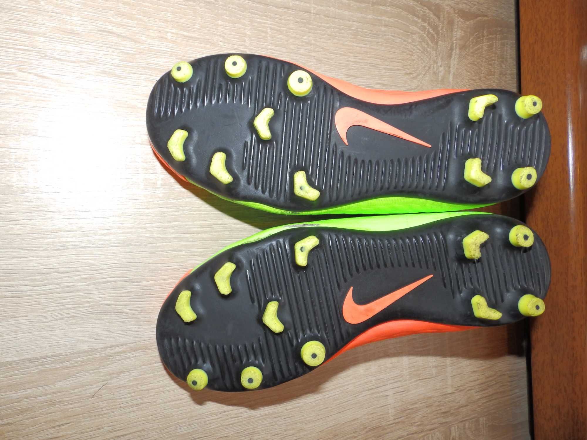 Детские Бутсы Nike Hypervenom Phade III FG Kids 852589-308 Размер 31