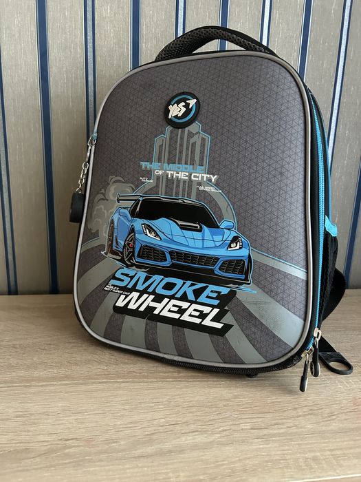 Рюкзак, каркасний рюкзак