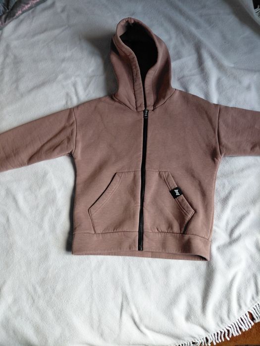 Продам кофту на замку 134 зріст на дівчинку.