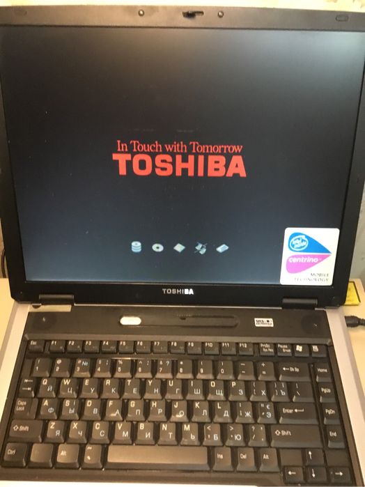Ноутбук мощный Тошиба 15 экран
