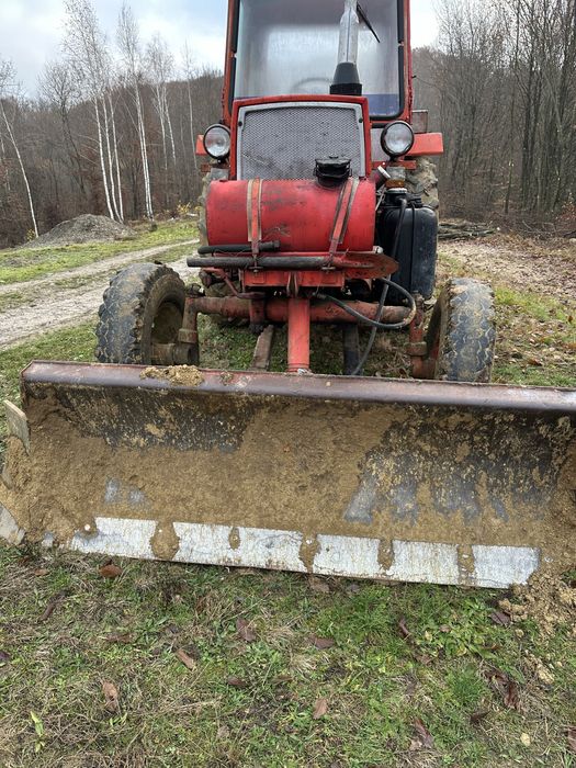 Продам ескаватор ЮМЗ