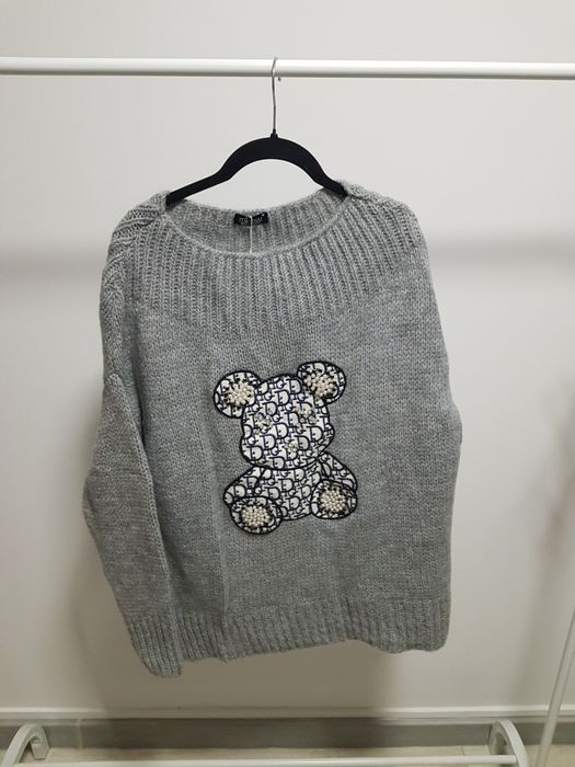 Minouu sweter z misiem rozmiar uniwersalny