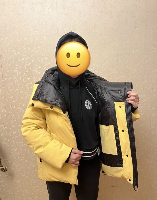 Пуховик на зиму розмір L