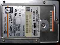 Жорсткий диск Western Digital Caviar 2.5GB (1997)