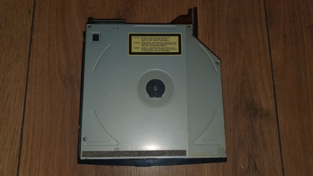 CD-ROM TEAC 1998 z laptopa Sprawny Retro.