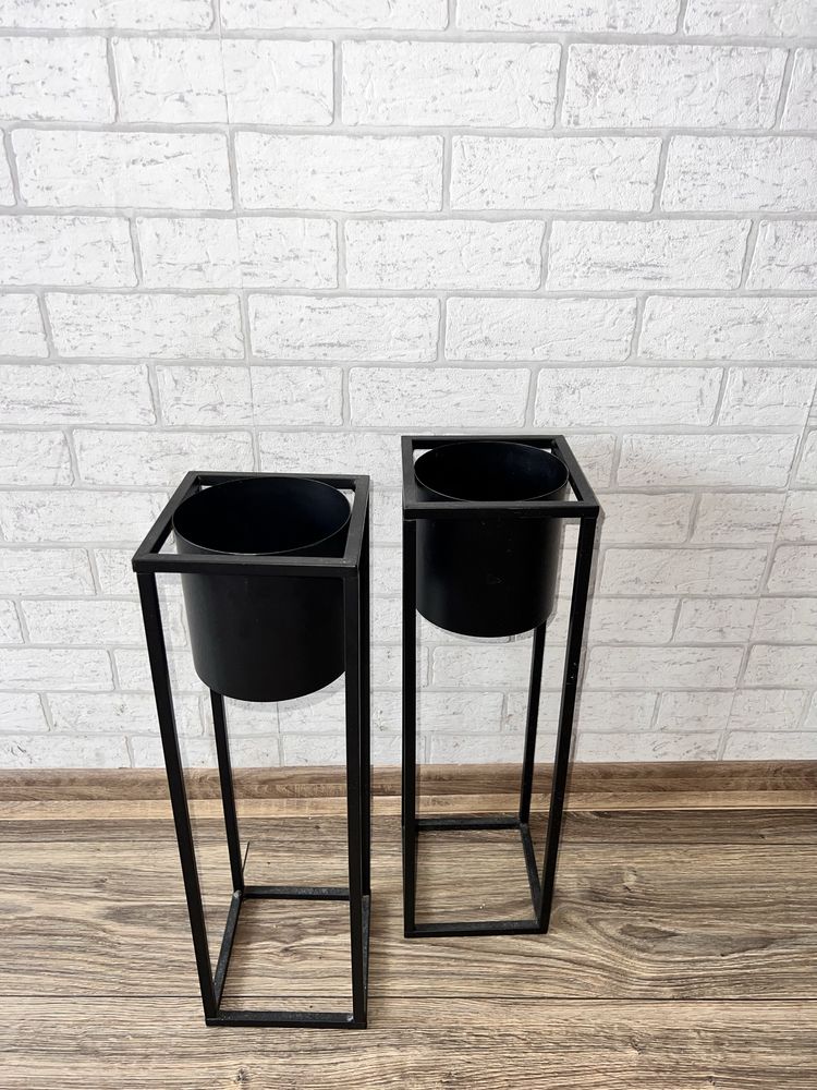 metalowy kwietnik