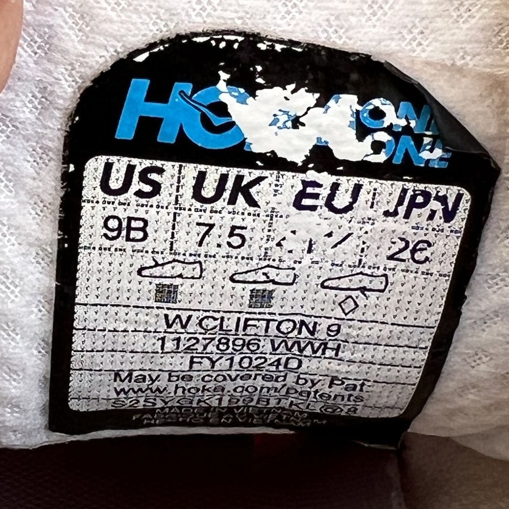 Кросівки Hoka Clifton 9 1127896 розмір 41 оригінал