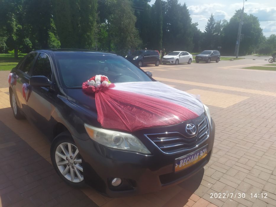 250 грн/година + уприкраси для авто, маємо Бус в кортежі
