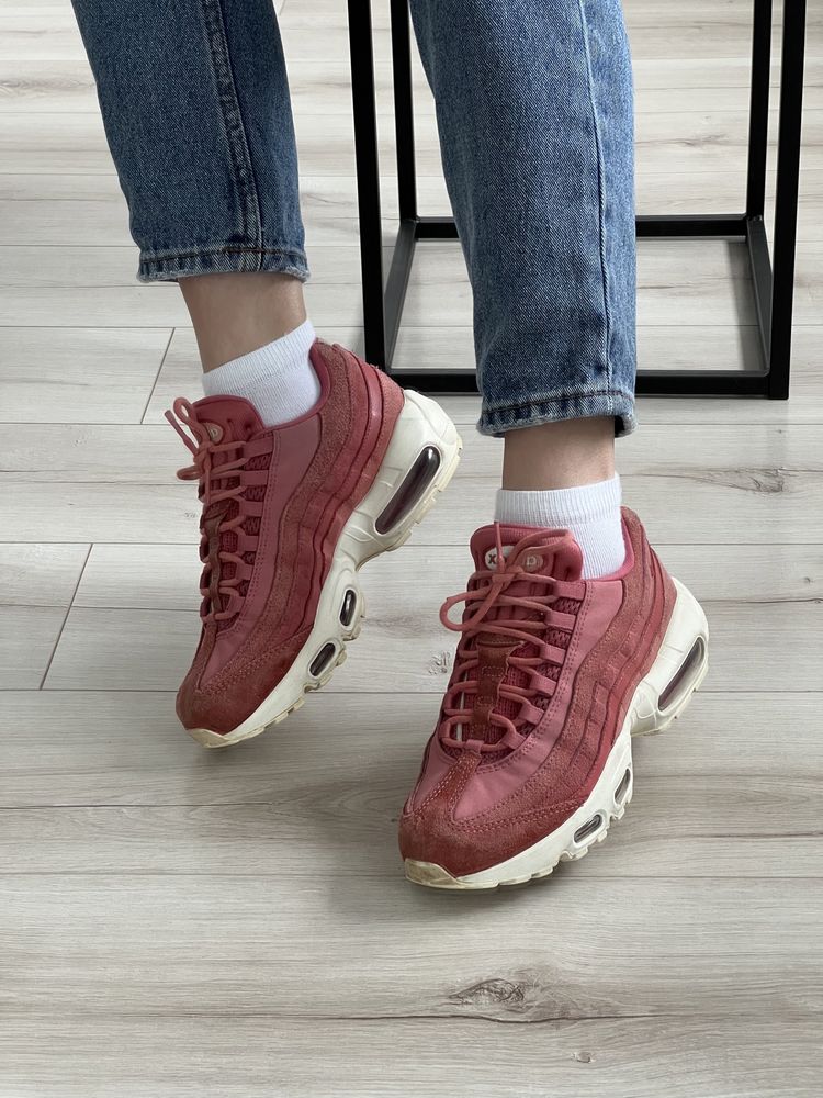 Кросівки  Nike Air Max 95 Premium 38 24 см