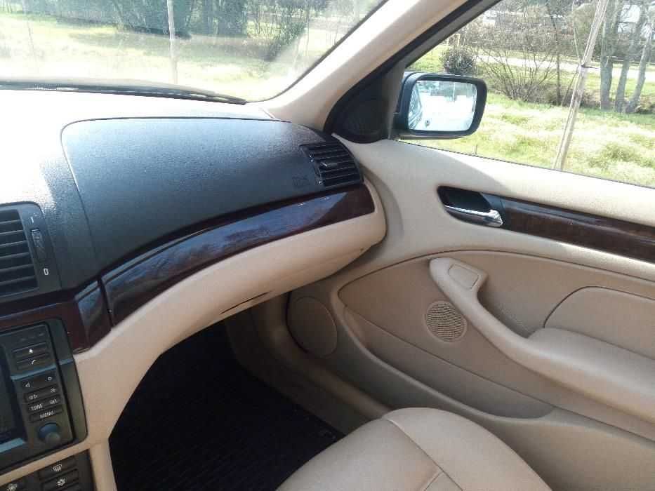 BMW 320 - diesel - cor preta - ano 2004