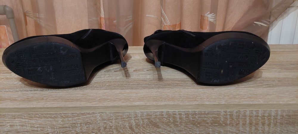 Ботильйоны на каблуке