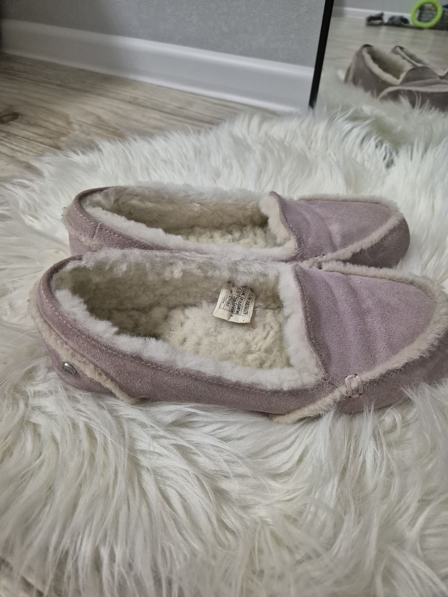 Мокасины на меху Ugg