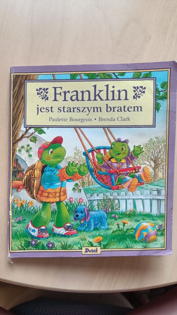 Franklin jest starszym bratem.