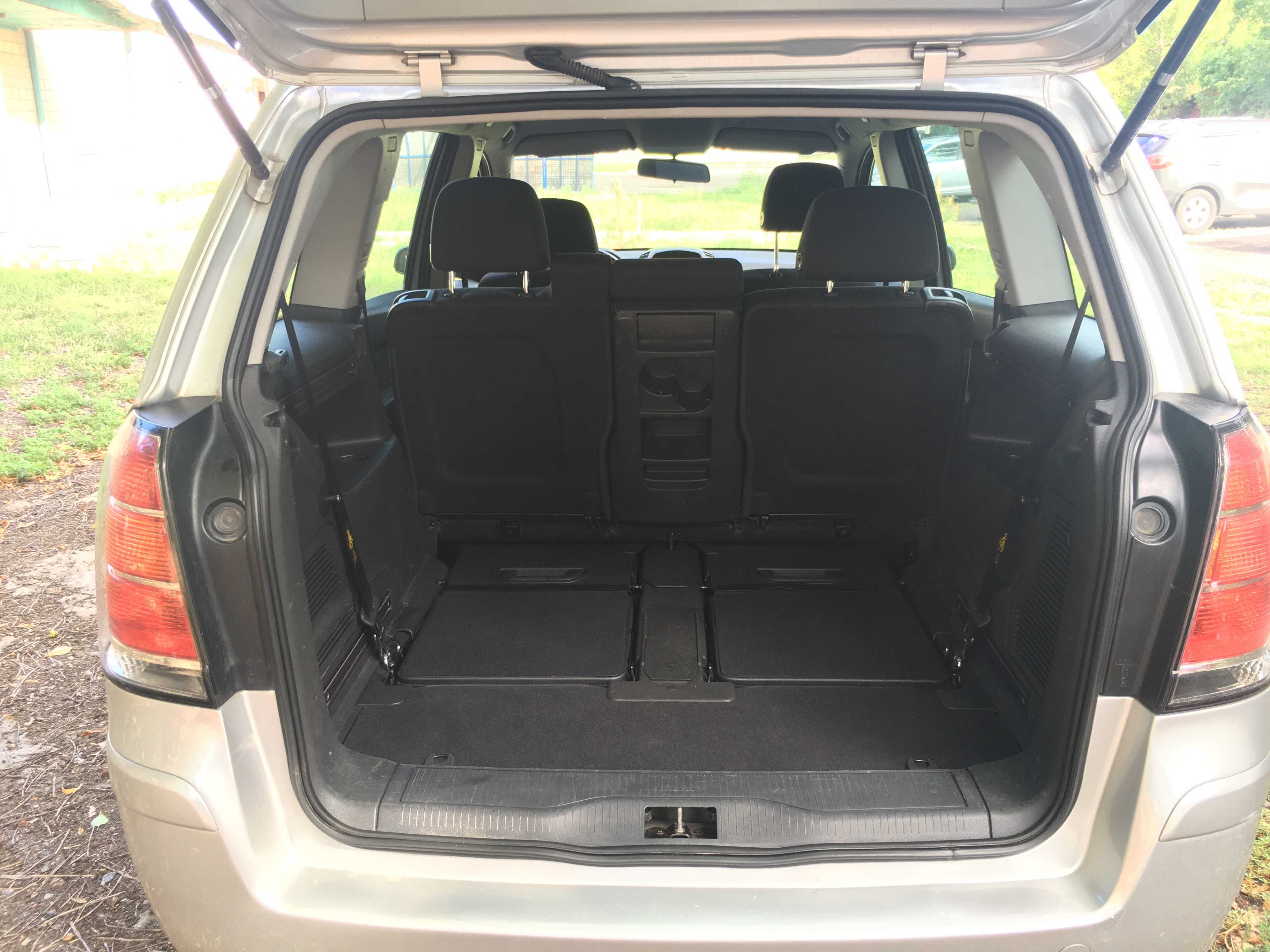 Opel Zafira B. Возможен обмен