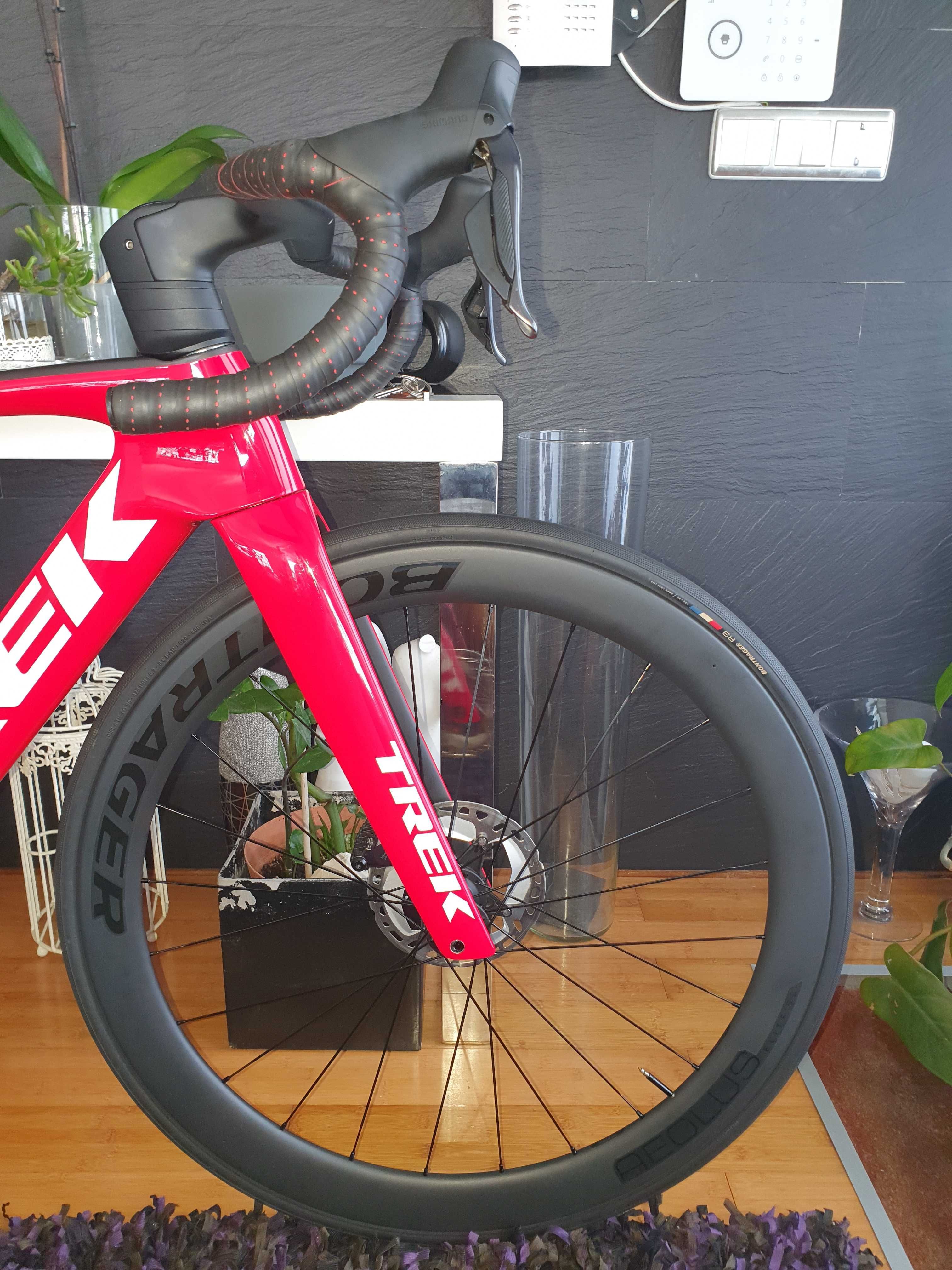 Trek Madone SLR Gen 7 (Ultegra Di2 24v)
