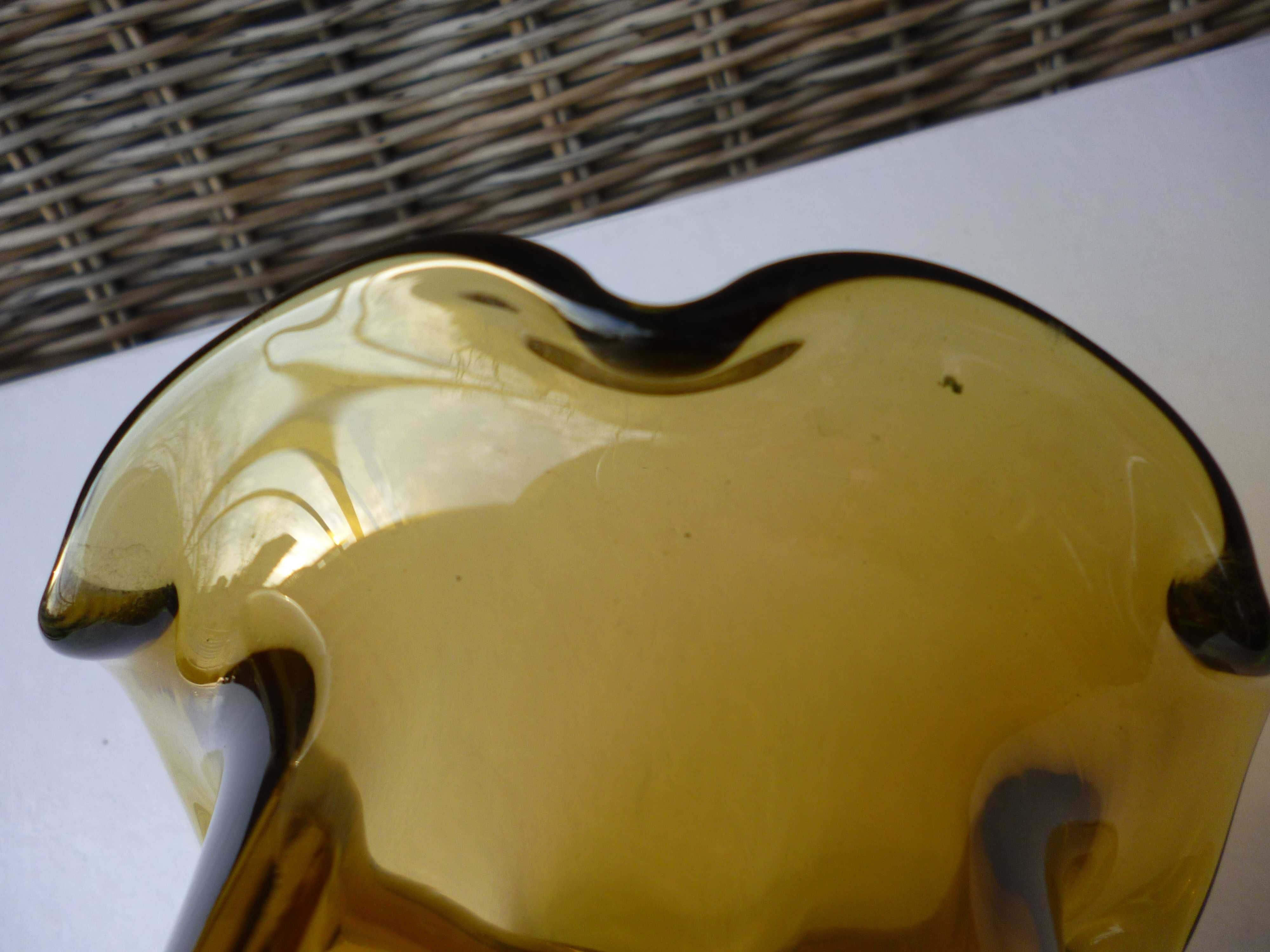 Stare szkło kolorowe PRL miodowy bursztynowy ciężki solidny wazon