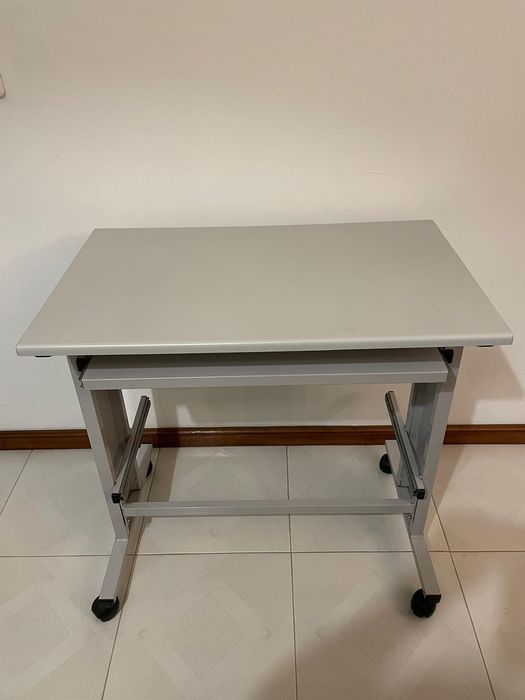 Secretária escritório