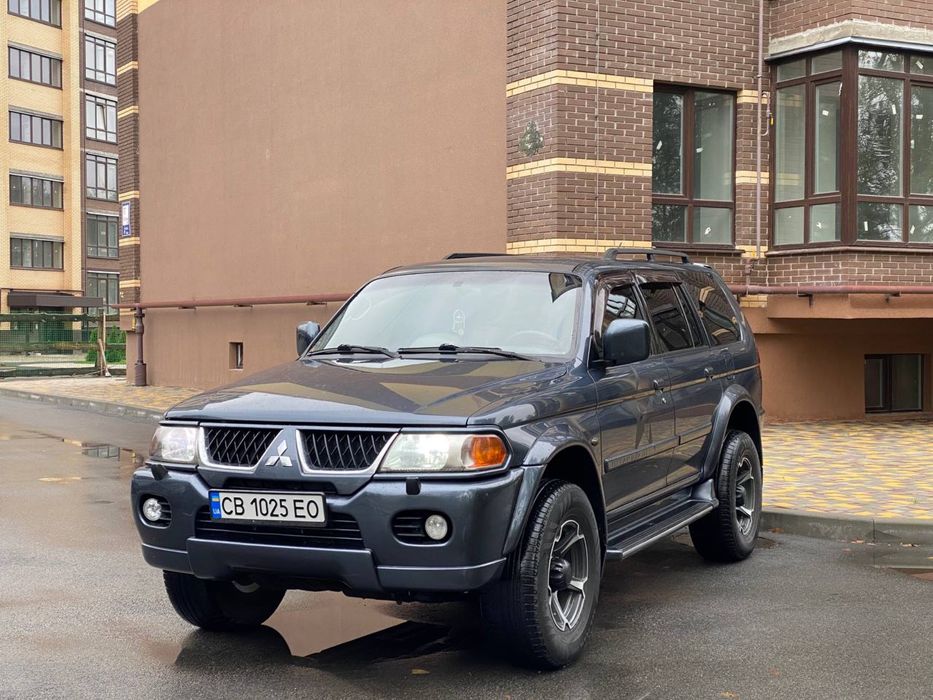 Mitsubishi Padjero sport 3.0