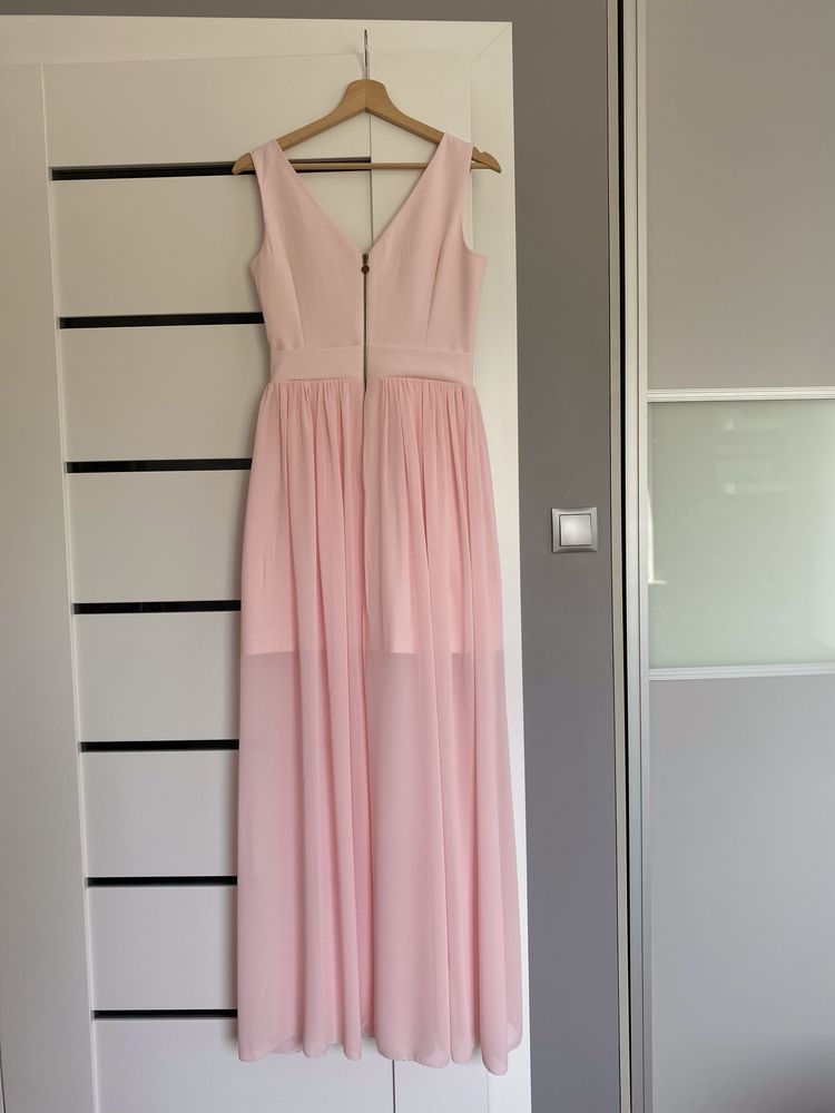 Elegancka długa sukienka na wesele S 36 zwiewna