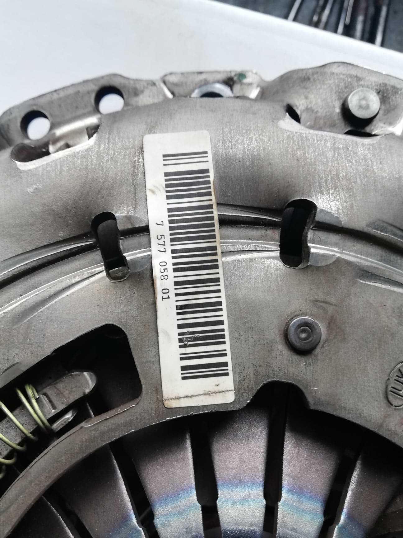 BMW 3 E90 E91 E92 2.0 D SPRZĘGŁO Docisk Tarcza  Komplet Fir.LUK