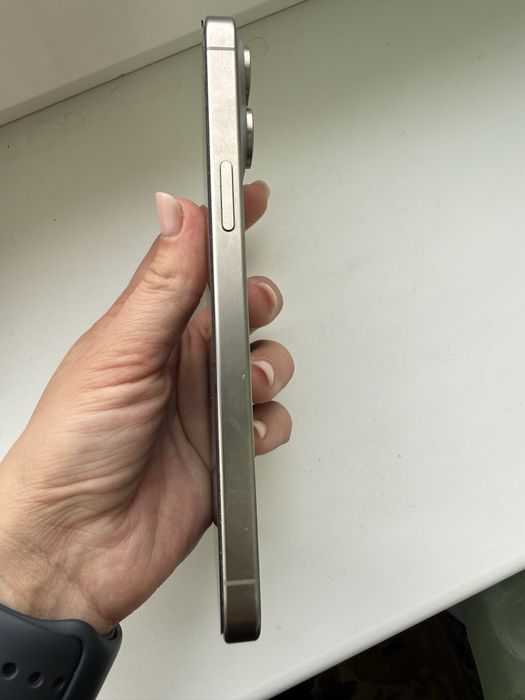 Продам 15 pro max