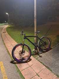 Bicicleta btt para wheelie