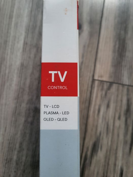 Pilot  uniwersalny do TV