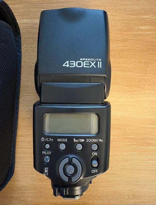 Canon Speedlite 430ex II