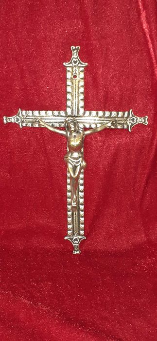 Crucifixo Com Cristo em Bronze -25 cm altura