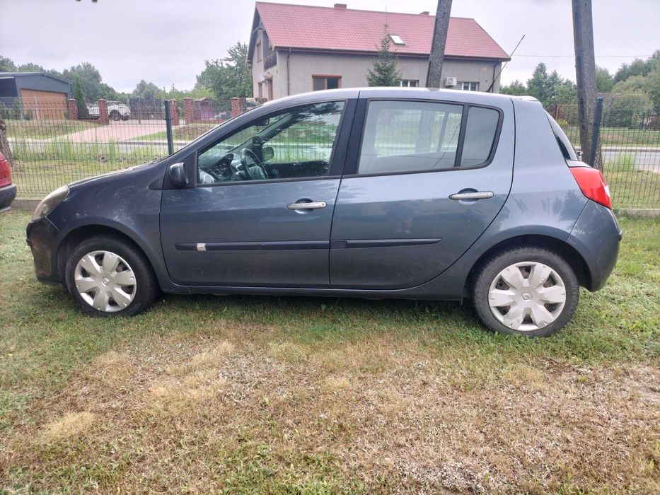 Renault Clio 3 rok produkcji 2006